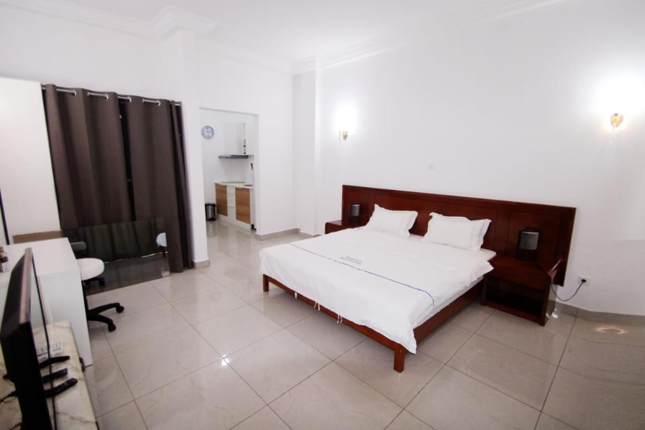 Octave'S Apt Pointe Noire Zewnętrze zdjęcie